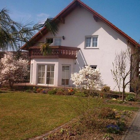 Gaestehaus Borniger Gau-Weinheim Exterior foto